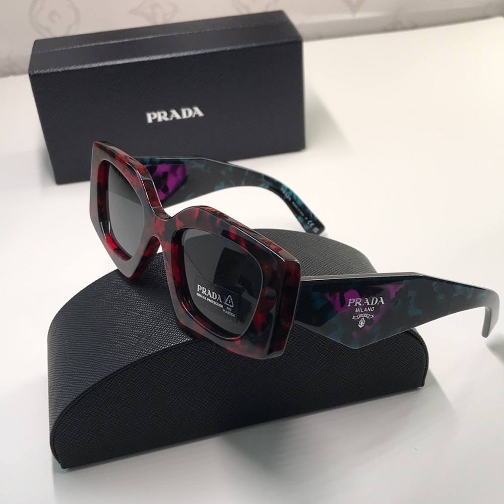 New Authentic Prada Red Tortoise Shell Sunglasses - Picture 17 of 17